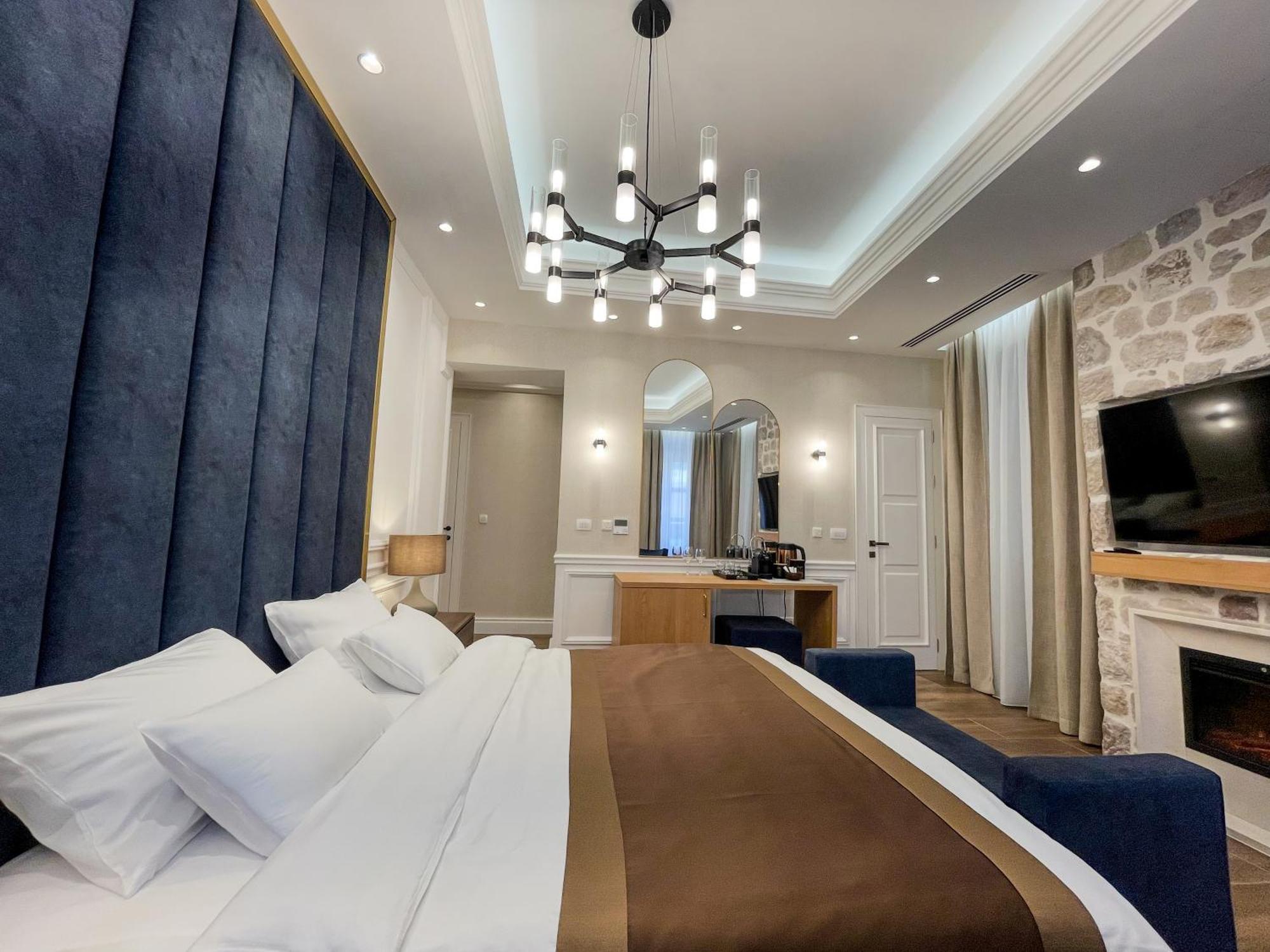קוטור Hive Luxury Suites By Mn Property מראה חיצוני תמונה