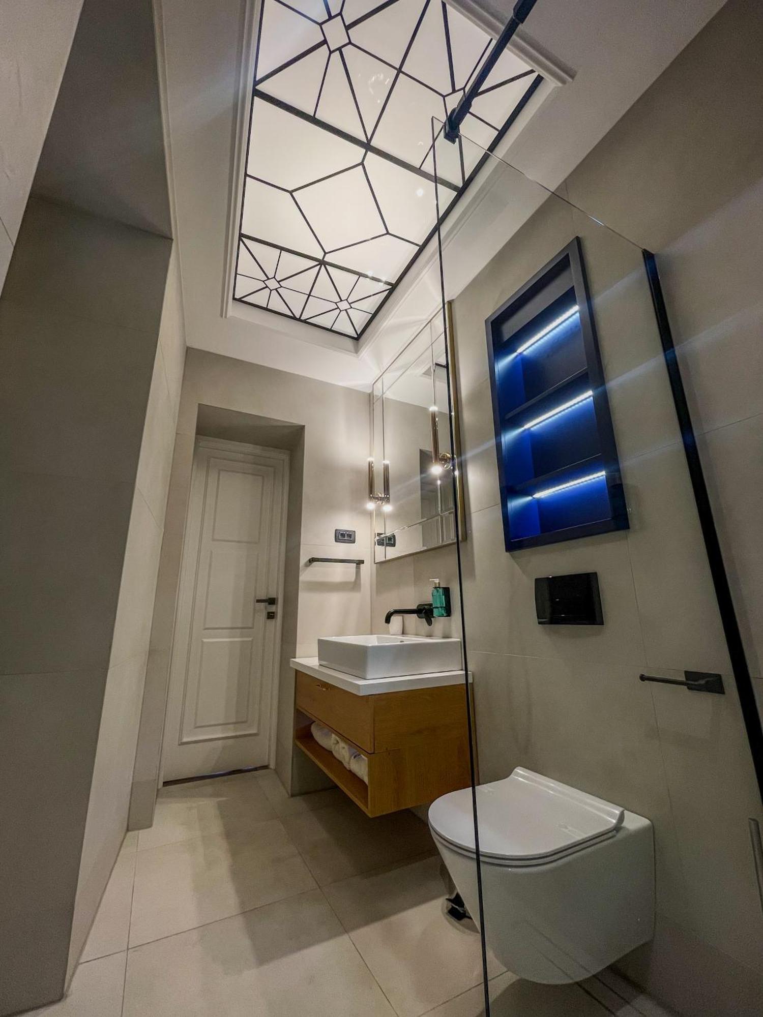 קוטור Hive Luxury Suites By Mn Property מראה חיצוני תמונה